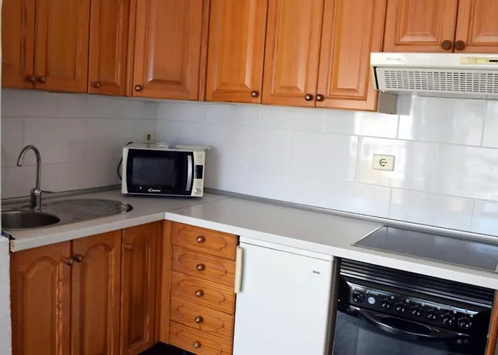 Reni Apartment Tias