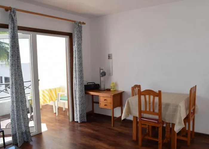 Reni Apartment