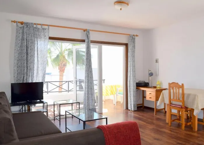 Apartment Reni *